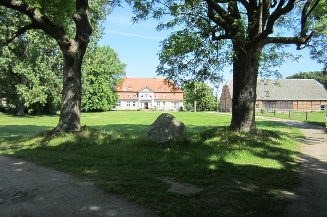 Fewo Gut Zarrentin Zarrentin  Exterior foto